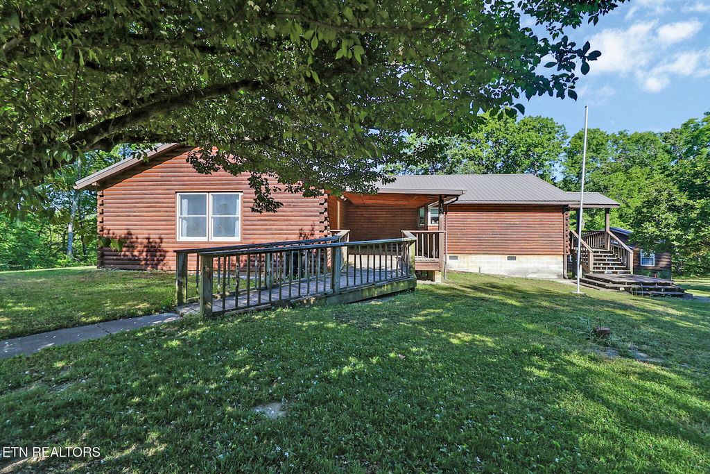 Photo of 133 Hickory Flats Rd, Harriman, TN 37748 (MLS # 1340604)