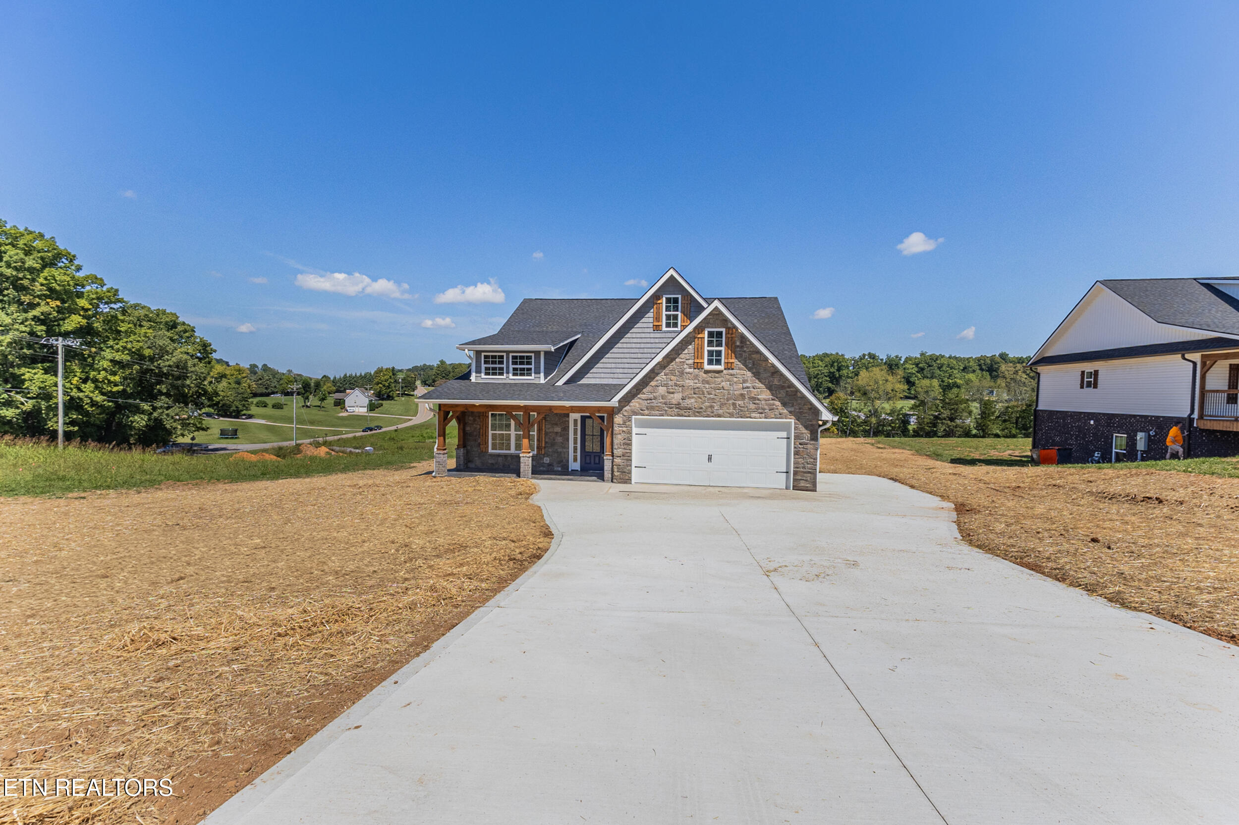 6231 Bingham Lane