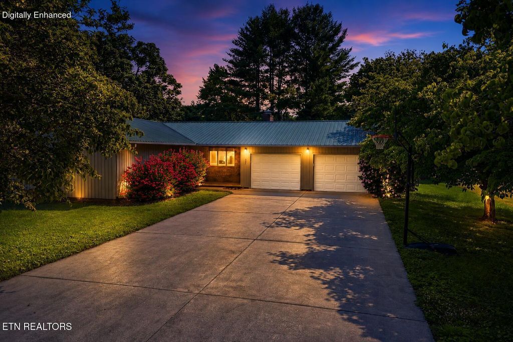 Photo of 327 Sandy Lane, Townsend, TN 37882 (MLS # 1345847)