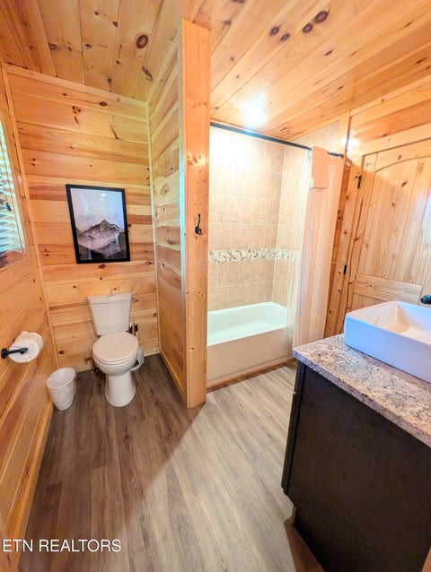 Tiny photo for 2152 E View Drive, Sevierville, TN 37876 (MLS # 1356938)