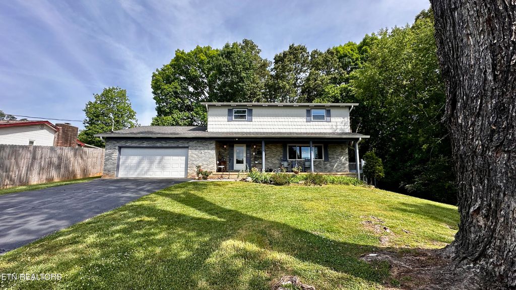 Photo of 238 Mohawk Circle, Seymour, TN 37865 (MLS # 1339586)