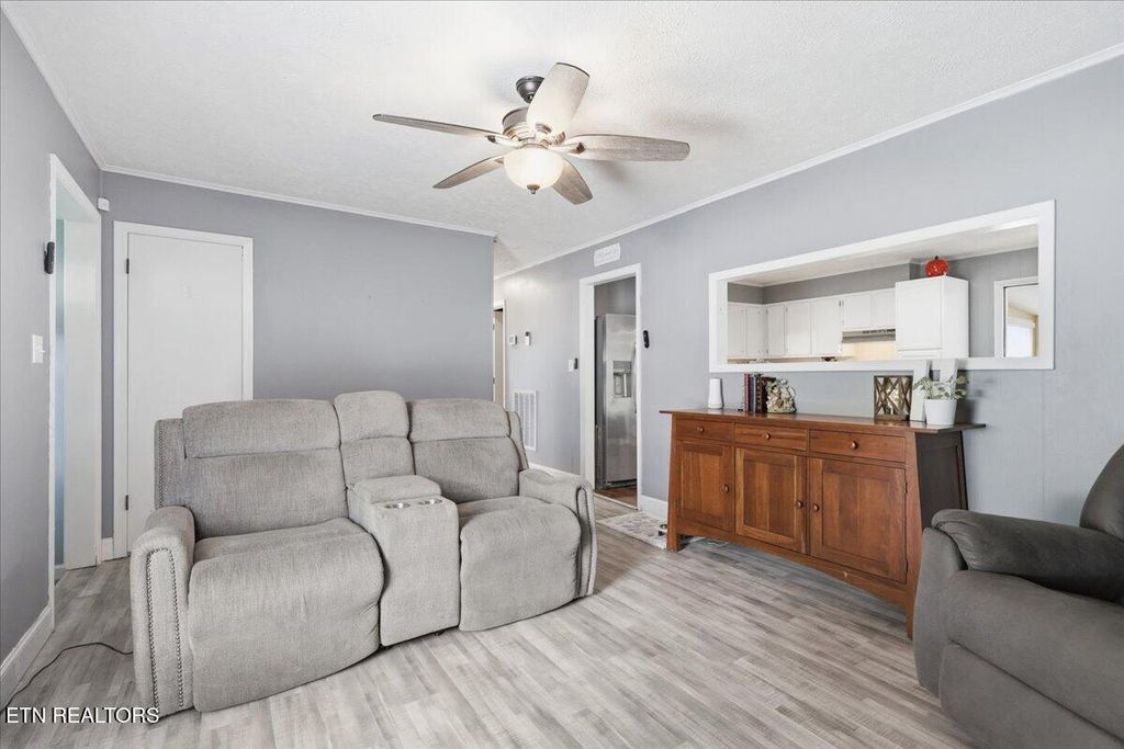 Photo of 1847 Nandina Drive, Maryville, TN 37801 (MLS # 1339001)