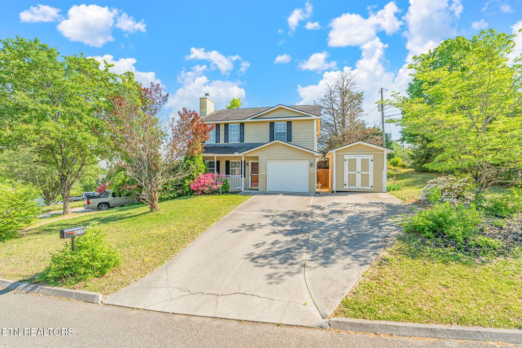 Photo of 6265 Vandemere Drive, Knoxville, TN 37921 (MLS # 1337232)