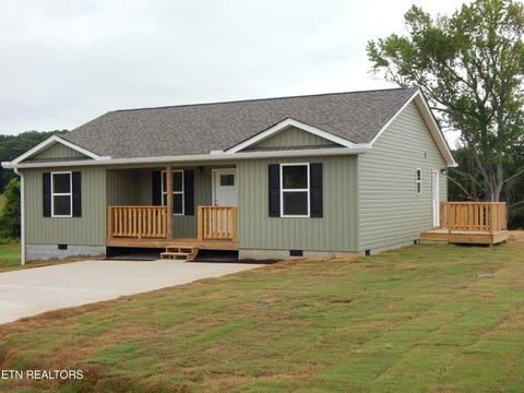 Photo of 147 County Road 537, Etowah, TN 37331 (MLS # 1350666)