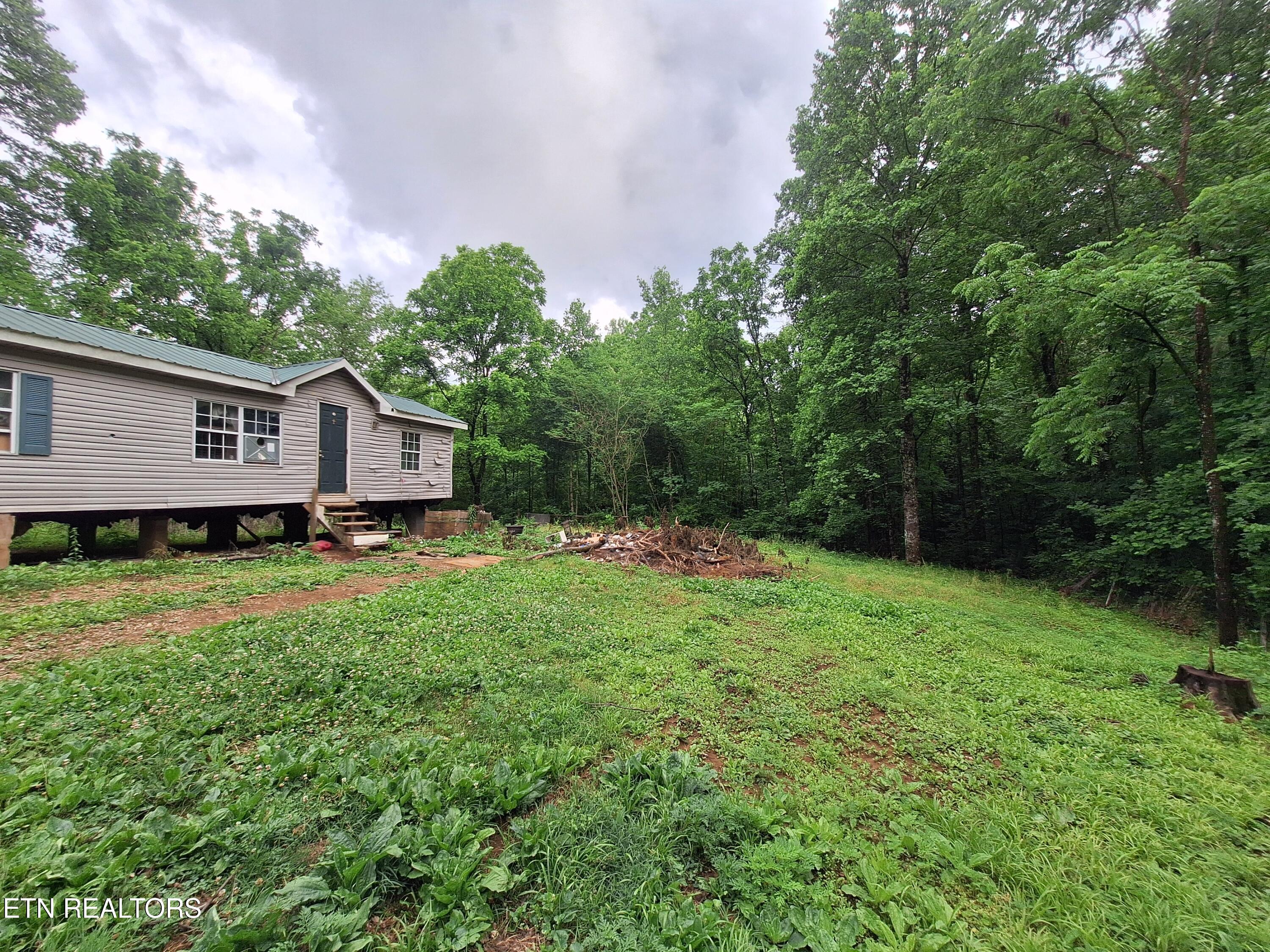 160 MOUNTAIN Rd
