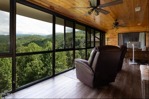 Tiny photo for 224 Woodland Rd #UNIT 305, Gatlinburg, TN 37738 (MLS # 1360228)