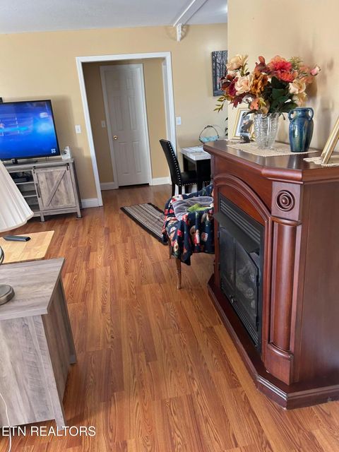 Tiny photo for 2833 Pinecrest Rd, Jacksboro, TN 37757 (MLS # 1329147)