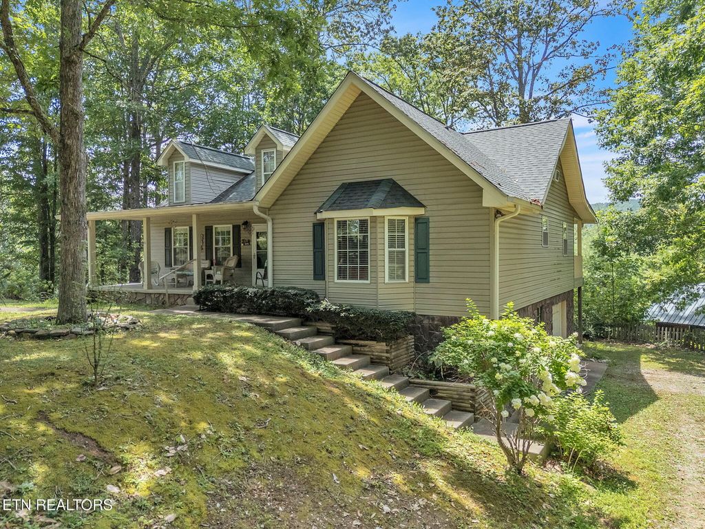 Photo of 170 Duckett Ridge Rd, Tellico Plains, TN 37385 (MLS # 1309666)