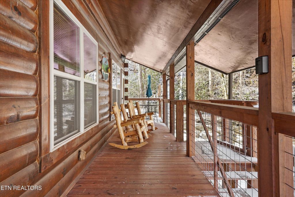 Photo of 5236 Mathis Branch Rd, Cosby, TN 37722 (MLS # 1330644)