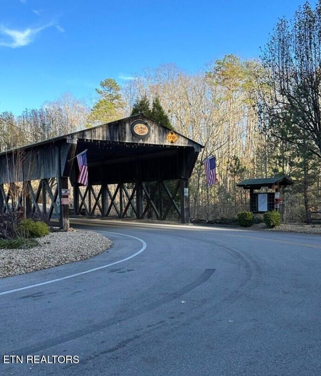 Photo of # LOT 416 Flint Ridge Rd, Rockwood, TN 37854 (MLS # 1299319)