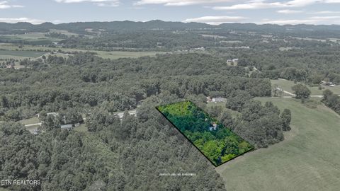 Photo of 1043 Ridge Rd, Madisonville, TN 37354 (MLS # 1324994)