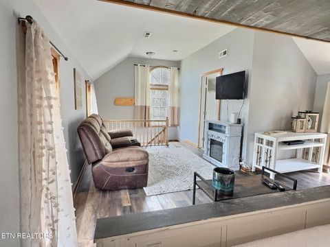 Tiny photo for 517 Easter Lane, LaFollette, TN 37766 (MLS # 1335040)