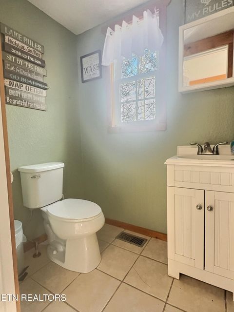 Tiny photo for 517 Easter Lane, LaFollette, TN 37766 (MLS # 1335040)