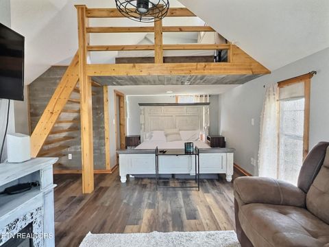 Tiny photo for 517 Easter Lane, LaFollette, TN 37766 (MLS # 1335040)