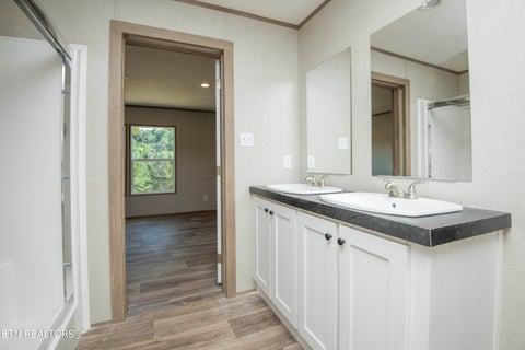 Tiny photo for 239 Honey Drive, New Tazewell, TN 37825 (MLS # 1353607)