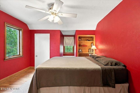 Tiny photo for 402 N Maple St, Maryville, TN 37801 (MLS # 1355645)