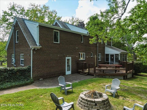 Tiny photo for 402 N Maple St, Maryville, TN 37801 (MLS # 1355645)