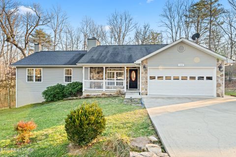 Photo of 102 Torrey Pines Lane, Crossville, TN 38558 (MLS # 1327553)