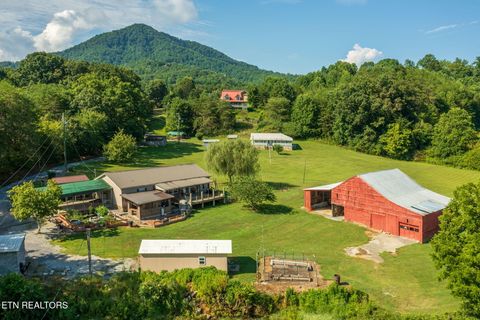 3130-3132 Westover Drive Sevierville TN 37862