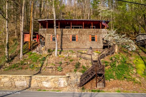 Tiny photo for 6851 Old Walland Hwy, Townsend, TN 37882 (MLS # 1335434)