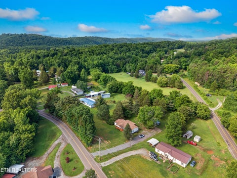 Tiny photo for 267 Pine Ridge Rd, Clinton, TN 37716 (MLS # 1346692)