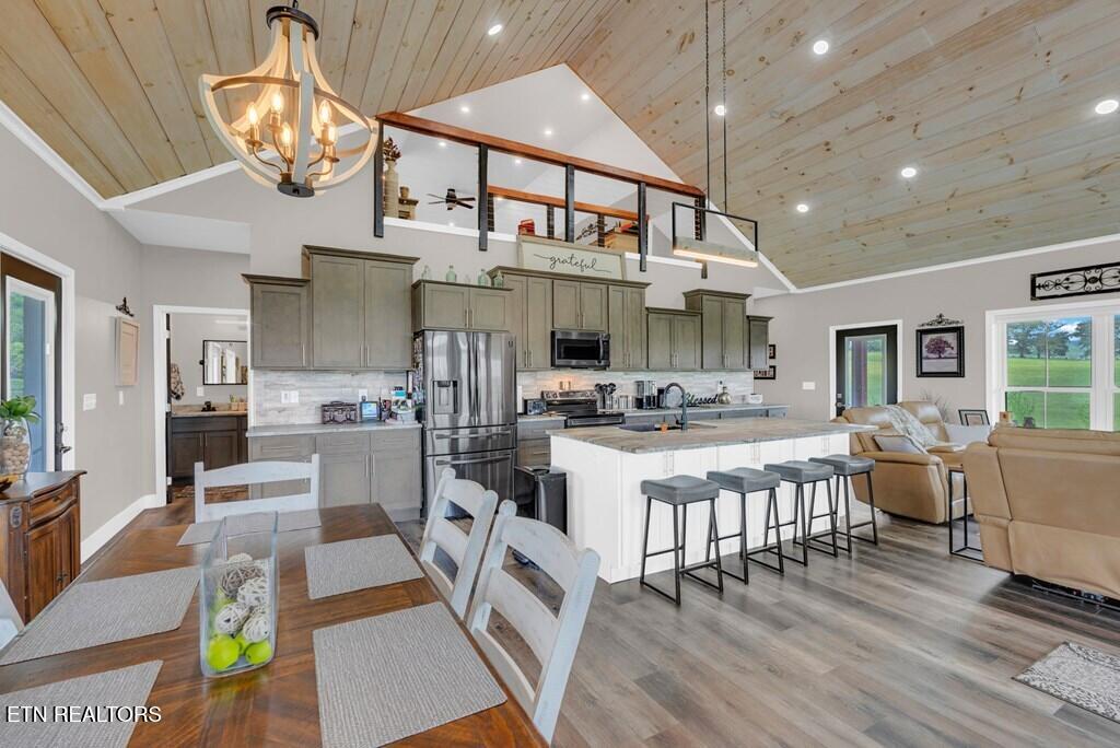 941 Jim Hennessee Rd