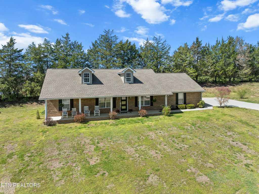 Photo of 639 Gateway Lane, Seymour, TN 37865 (MLS # 1333947)