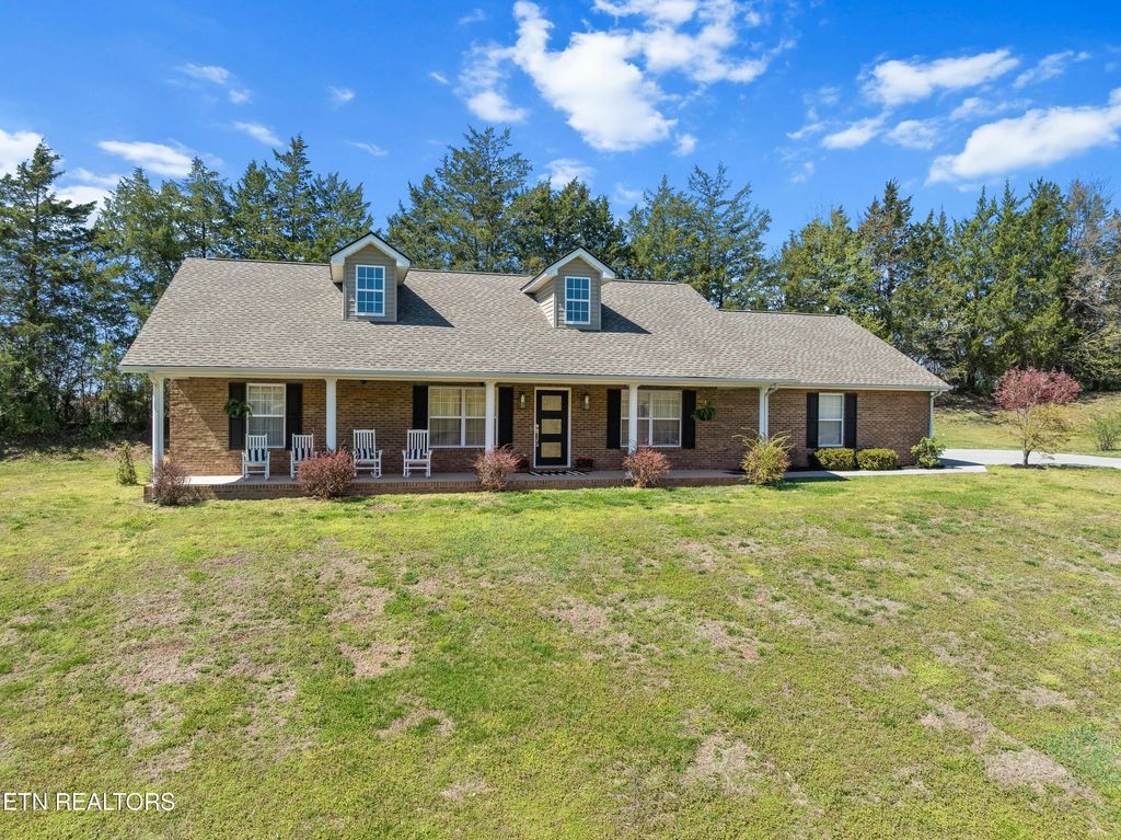 Photo of 639 Gateway Lane, Seymour, TN 37865 (MLS # 1333947)