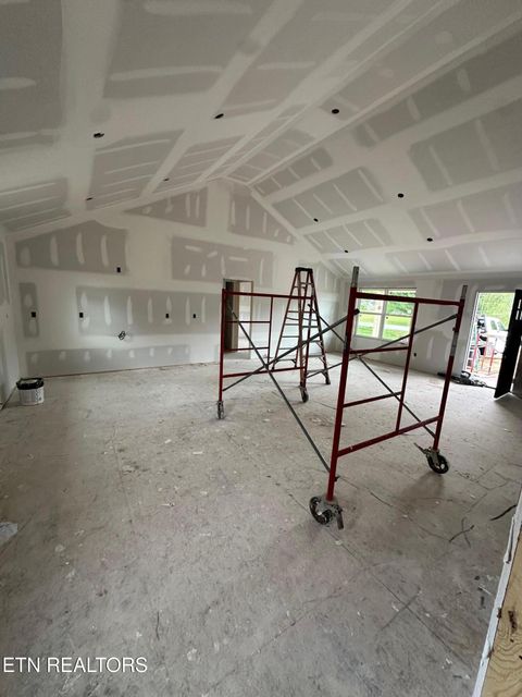 Tiny photo for 200 Farris Circle, LaFollette, TN 37766 (MLS # 1336857)