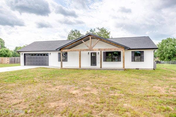 200 FARRIS CIR, LA FOLLETTE, TN 37766 - Image d057b6f43fd65ded189ef654ed755d66/205711558