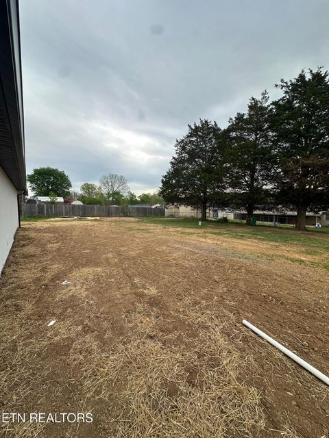 Tiny photo for 200 Farris Circle, LaFollette, TN 37766 (MLS # 1336857)