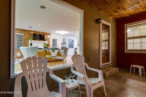 Tiny photo for 524 Reba Ln Ln, Gatlinburg, TN 37738 (MLS # 1324503)