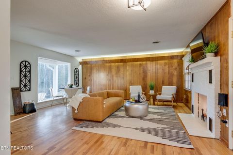 Tiny photo for 524 Reba Ln Ln, Gatlinburg, TN 37738 (MLS # 1324503)