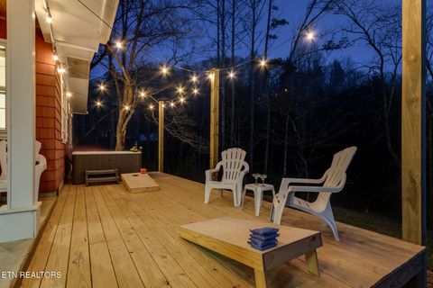 Tiny photo for 524 Reba Ln Ln, Gatlinburg, TN 37738 (MLS # 1324503)