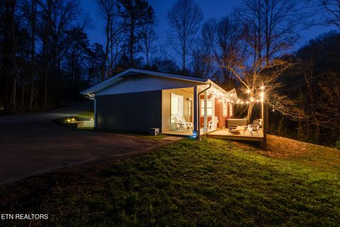 Tiny photo for 524 Reba Ln Ln, Gatlinburg, TN 37738 (MLS # 1324503)