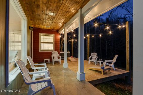Tiny photo for 524 Reba Ln Ln, Gatlinburg, TN 37738 (MLS # 1324503)