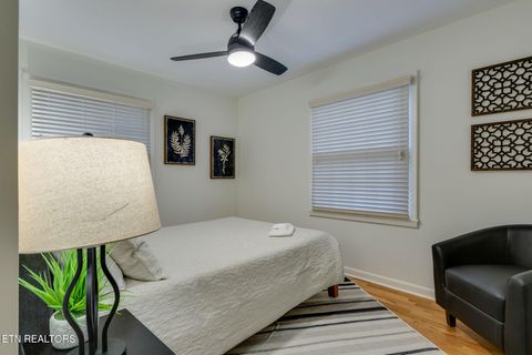 Tiny photo for 524 Reba Ln Ln, Gatlinburg, TN 37738 (MLS # 1324503)