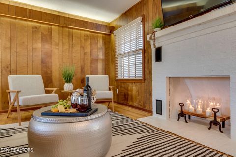 Tiny photo for 524 Reba Ln Ln, Gatlinburg, TN 37738 (MLS # 1324503)