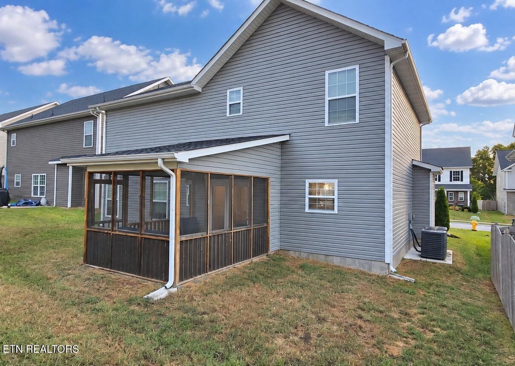 Photo of 5947 Honeycrisp Rd, Knoxville, TN 37931 (MLS # 1355195)