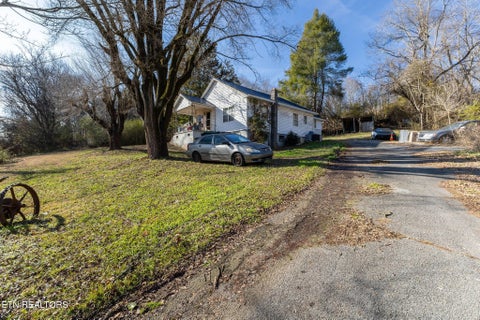 Tiny photo for W Highway 11, Lenoir City, TN 37771 (MLS # 1357764)
