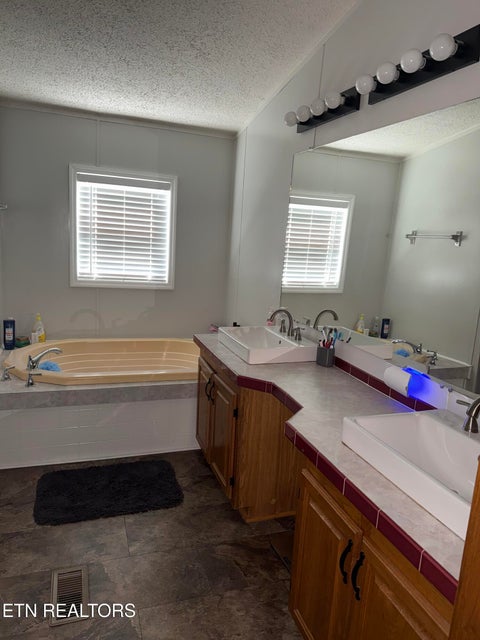Tiny photo for 524 Old Rhea Springs Rd, Spring City, TN 37381 (MLS # 1355842)