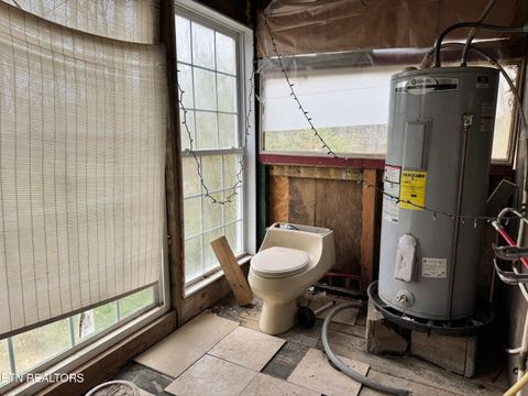 Tiny photo for 849 Camp Austin Rd, Oakdale, TN 37829 (MLS # 1334681)