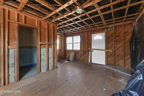 Tiny photo for 8203 Morgan County Hwy, Sunbright, TN 37872 (MLS # 1359527)