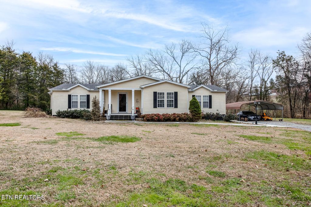 Photo of 112 Wynoka Lane, Friendsville, TN 37737 (MLS # 1254938)