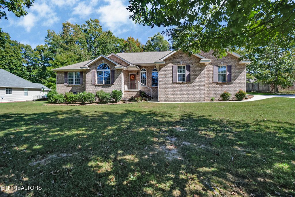 Photo of 109 Canary Court, Crossville, TN 38555 (MLS # 1317363)