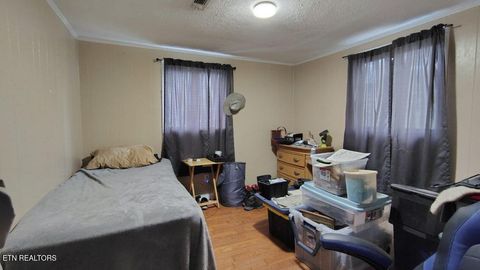 Tiny photo for 613 W 4th Ave, Lenoir City, TN 37771 (MLS # 1331433)