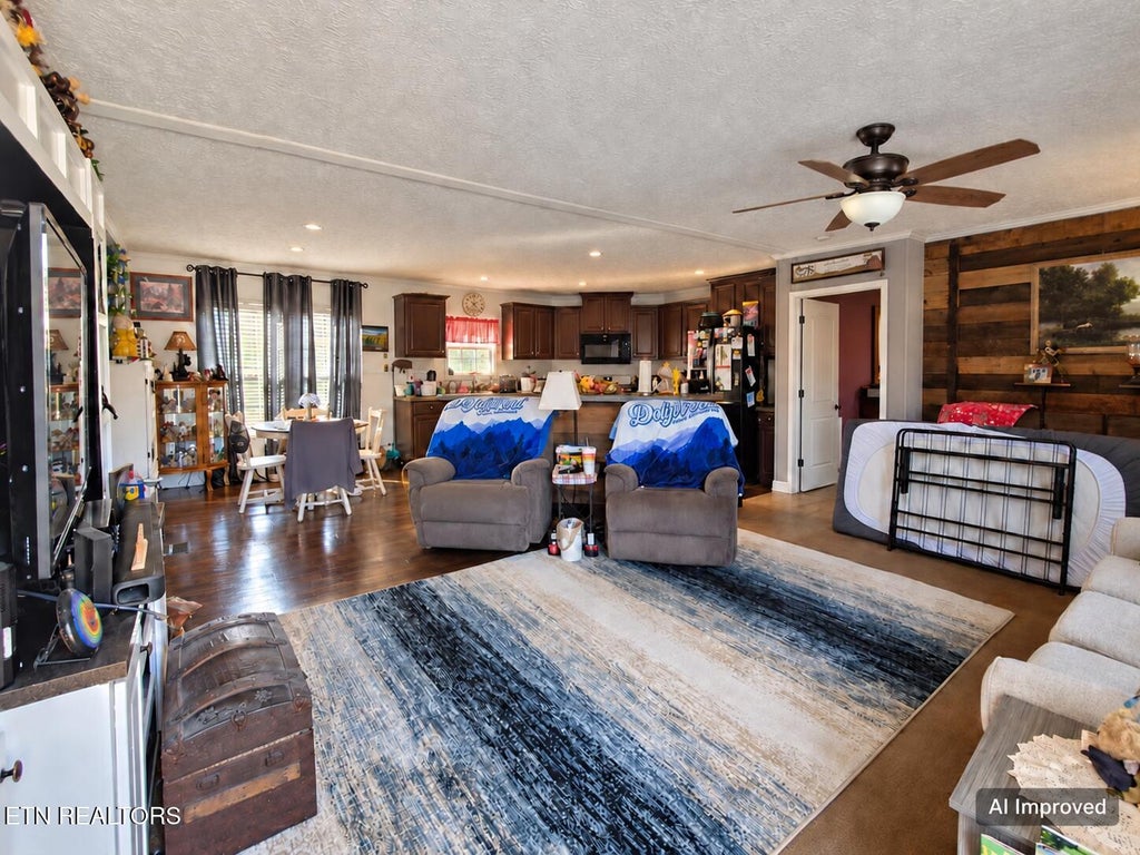 Photo of 2530 Sportsmans Way, Sevierville, TN 37876 (MLS # 1359229)