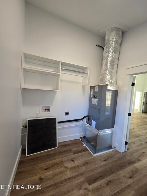 Tiny photo for 129 Anderson Rd, Sweetwater, TN 37874 (MLS # 1324680)