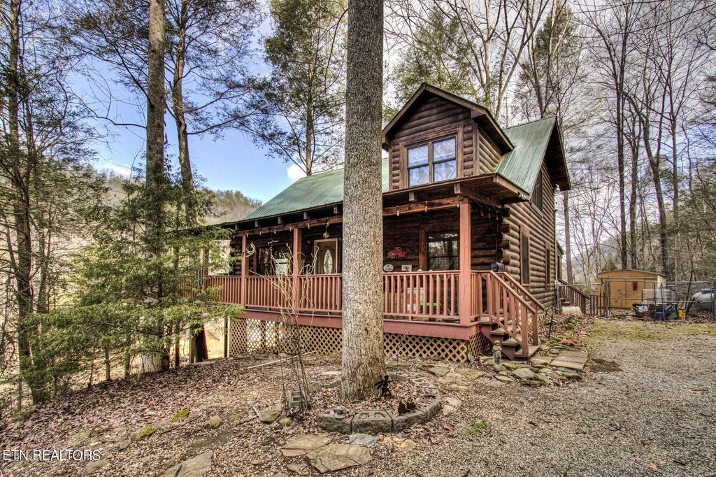 Photo of 847 Steer Creek Rd, Tellico Plains, TN 37385 (MLS # 1251639)