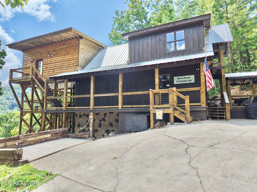Photo of 2715 Overholt Tr, Pigeon Forge, TN 37862 (MLS # 1354588)